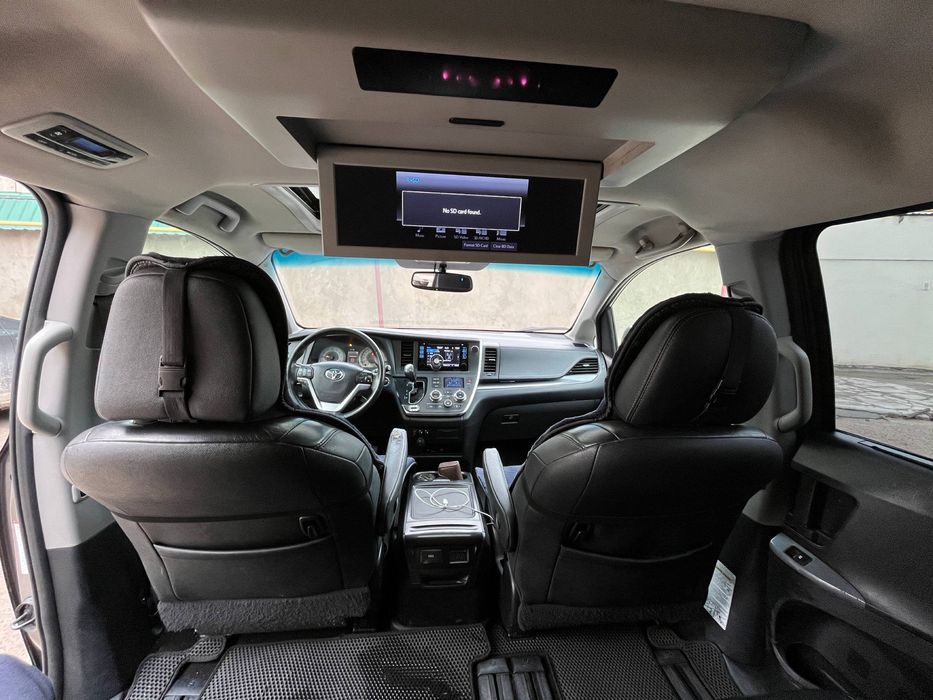 Toyota Sienna 3.5L 2017