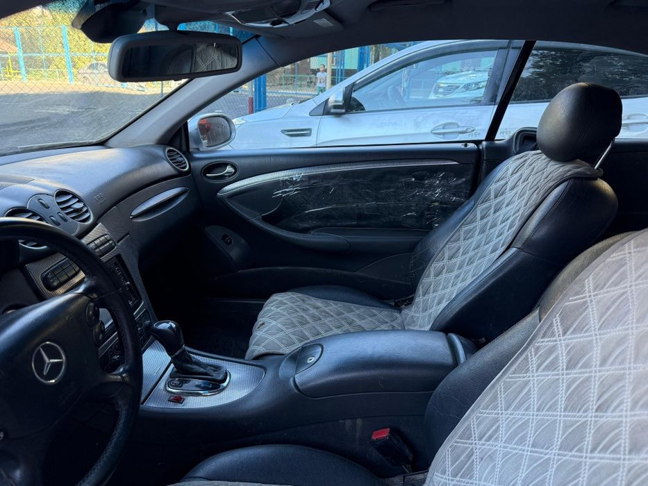 Продам машину. CLK 240.