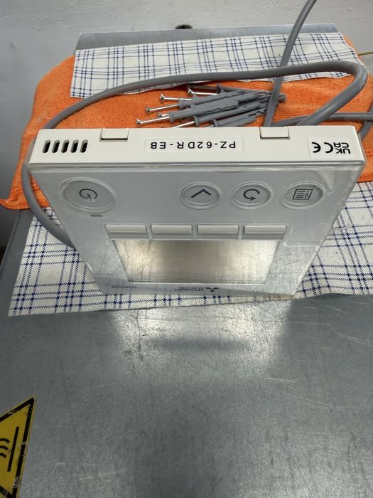 Vand termostat/telecomanda mitsubishi lossnay