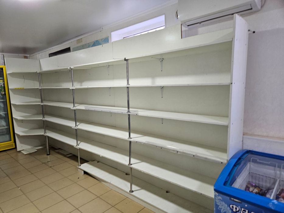 Срочно Продам витрины