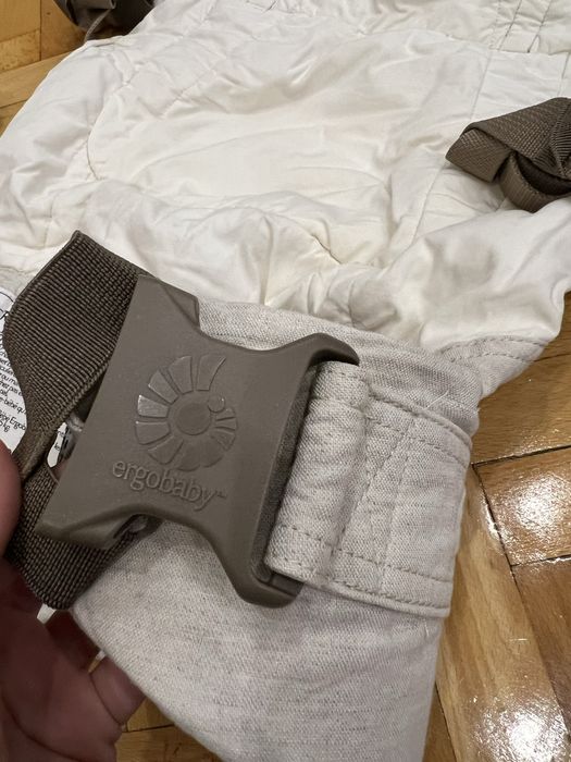 Ергономична раница ergo baby