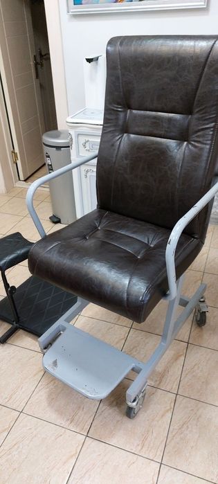 Кресло для педекюр