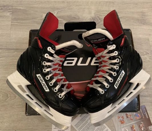 Хоккейные коньки Bauer NSX