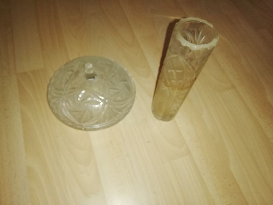 Vând vaze diferite modele