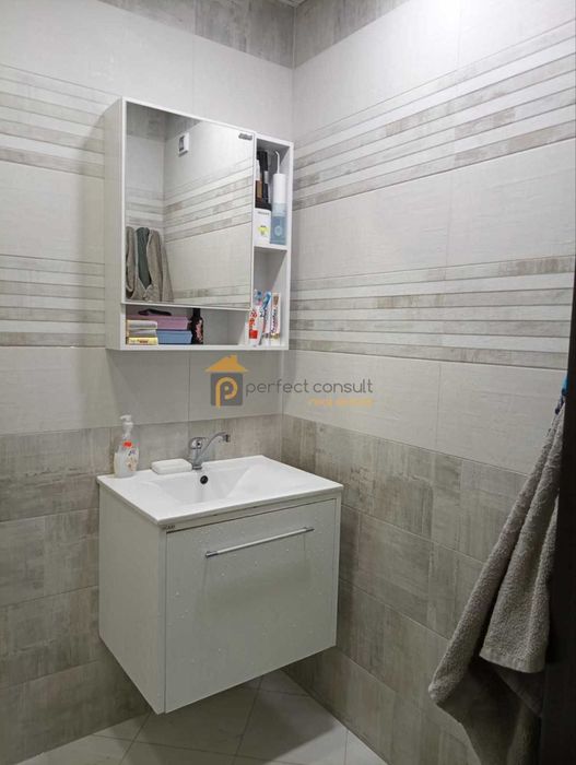 Продава се Тристаен апартамент в Пловдив, Южен - 78 кв.м за 1731 €/кв.м - Снимка #18