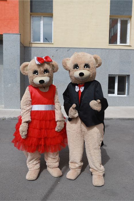 Продам костюмы Ростовых мишек