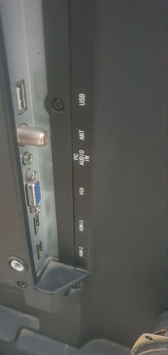 Телевизор  НЕ рабочий , на запчасти