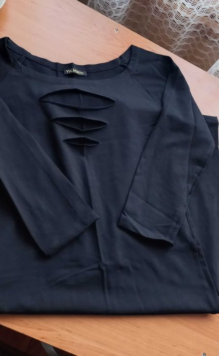 Рокля с дълъг ръкав