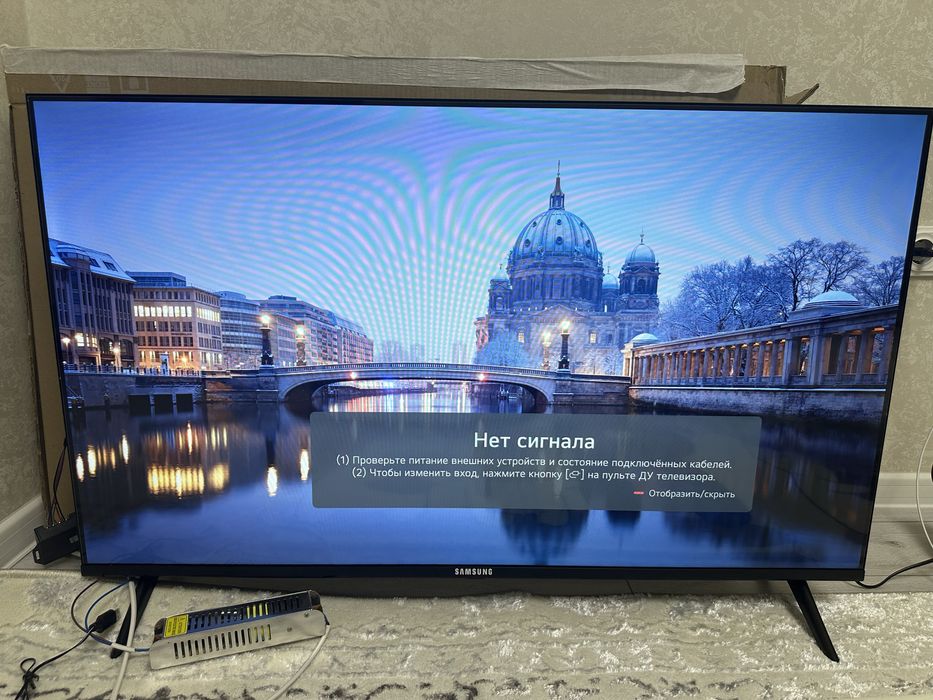 Smart TV samsung  43 (109 см )