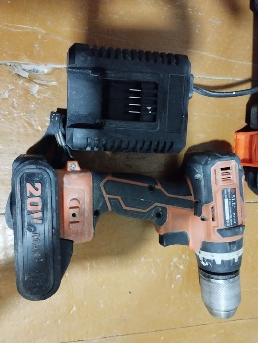 Шурупавёрт Пит оригинал 20v