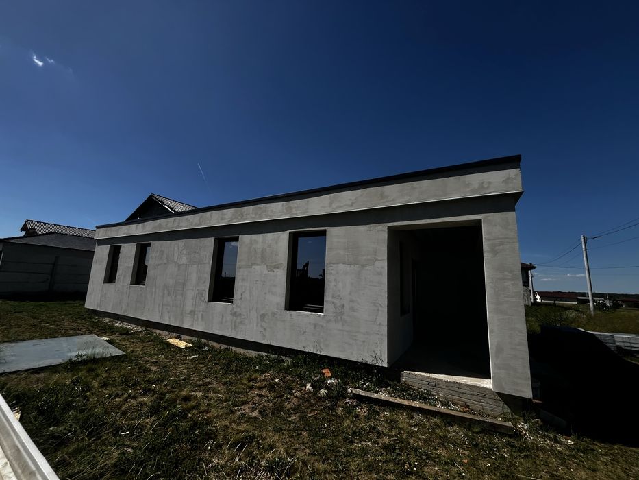 Casa noua moderna in Fântânele