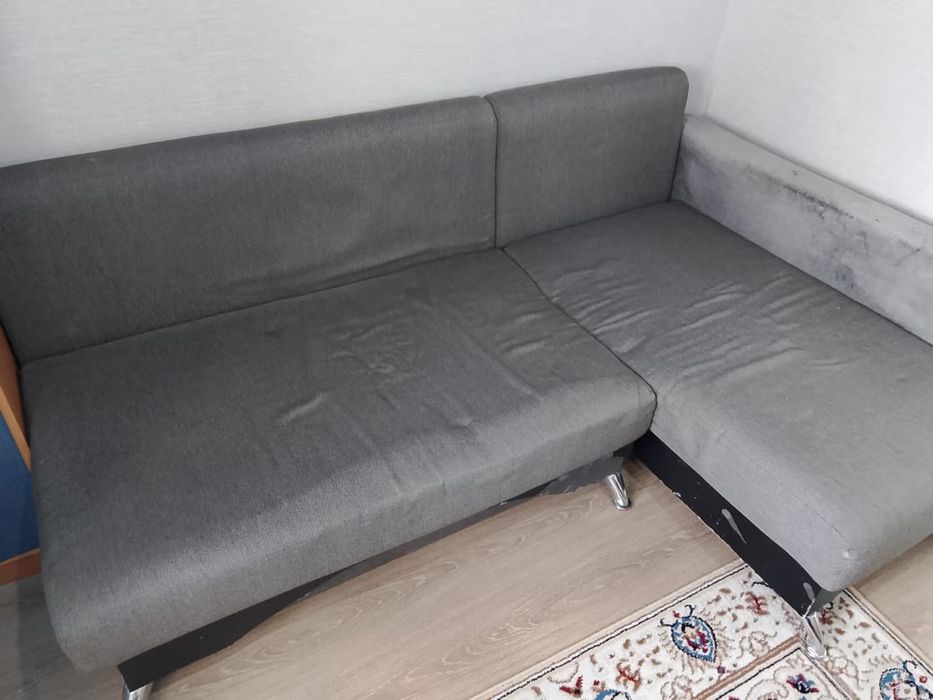 Срочно продам диван складной