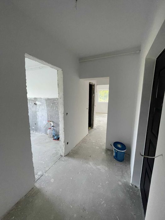 Vind apartament M.16 B-dul Lalelei