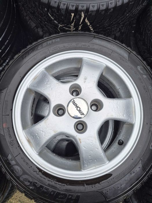 Cauciucuri diferite marimi,cu jante si fara