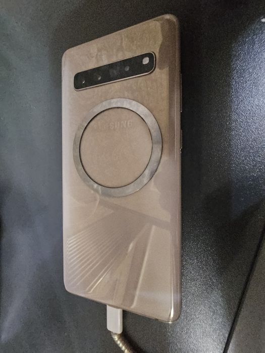 Samsung galaxy S10 + plus