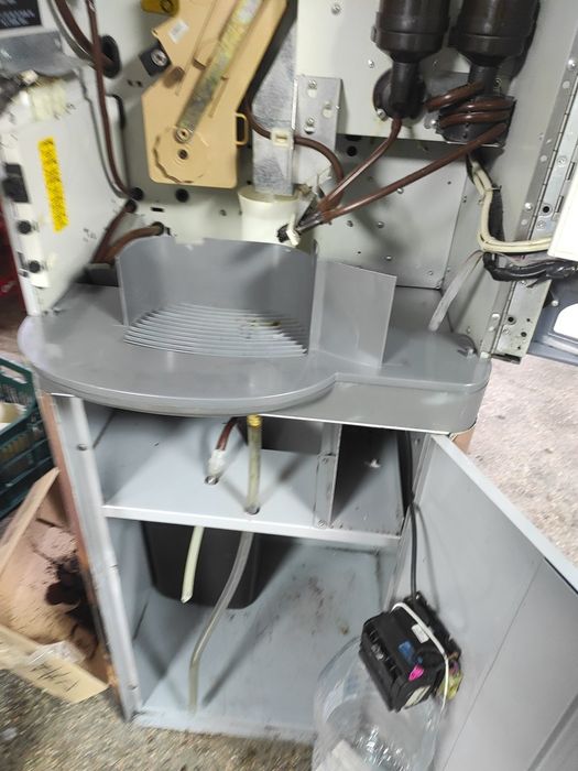 Aparat cafea automat