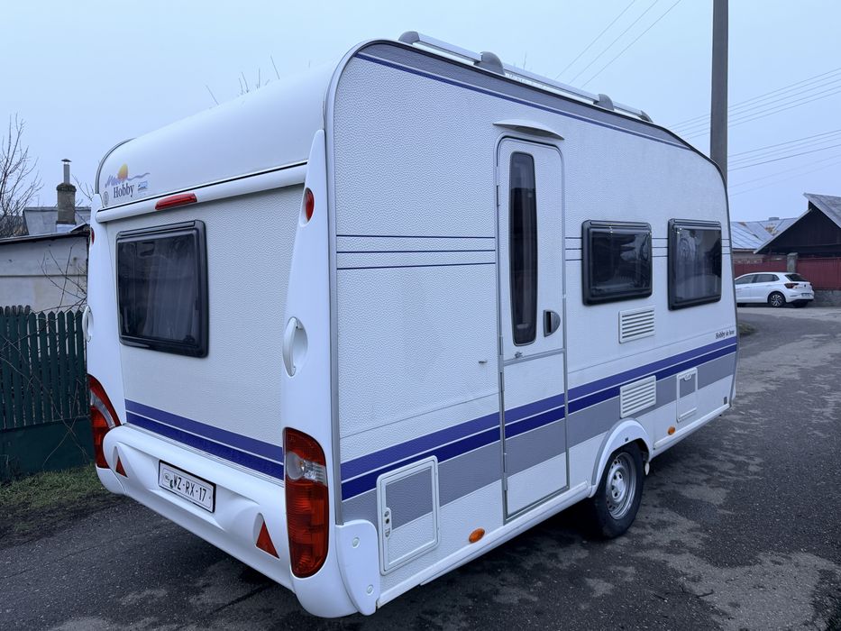 Rulota Hobby De Luxe 400,an 2008,4 pers,Mover,baie,impecabila ,1200 kg