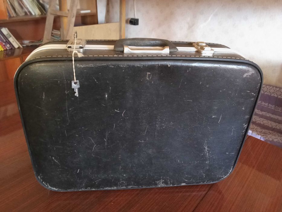 стари куфари- малки и големи