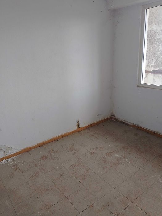 Продава се Едностаен апартамент в Разград, Житница - 35 кв.м за 1166 €/кв.м - Снимка #2