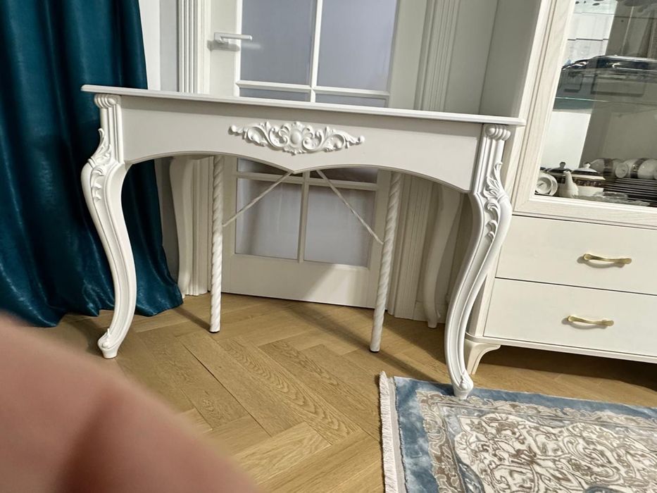 Стол трансформер гостевой