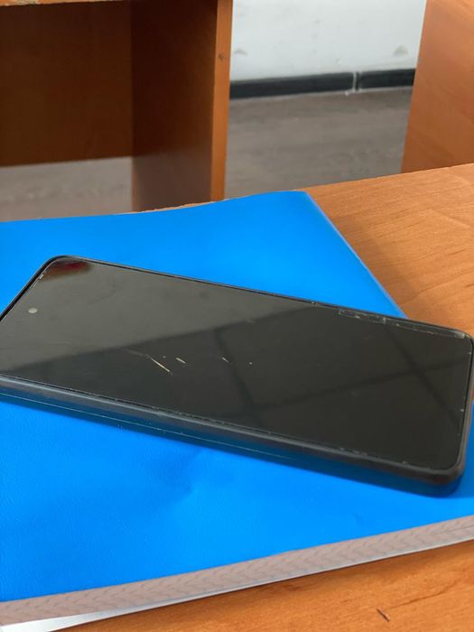 продам tecno spark 20c