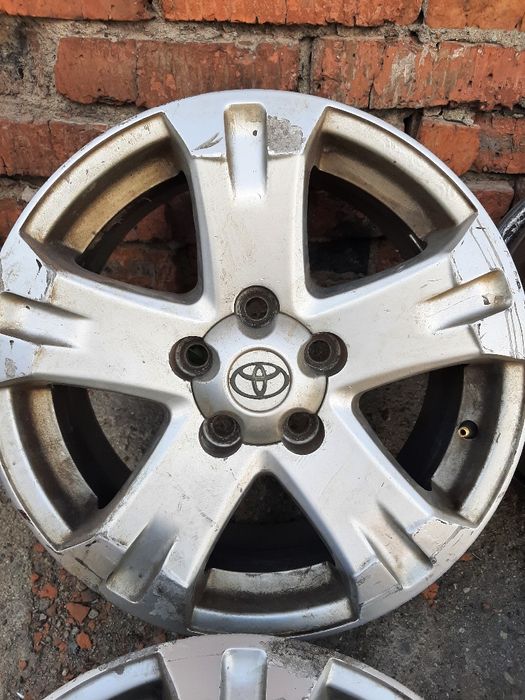 Диски Тойота диаметр 16.