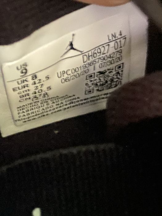 Jordan 4 yellow thunder 42,5