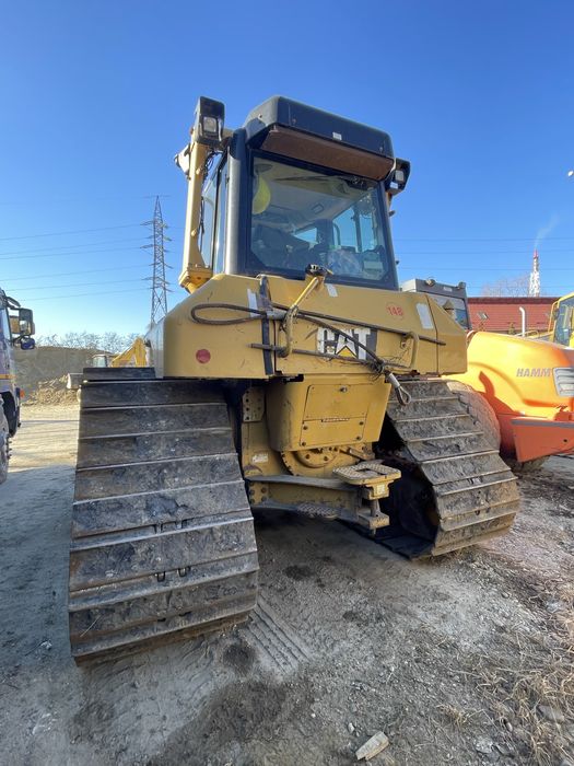 Inchiriez  vind Buldozer CAT D6N an 2014 Caterpillar