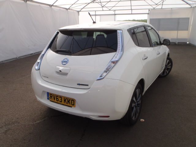 Nissan leaf Нисан Лийф 2015г На части!!