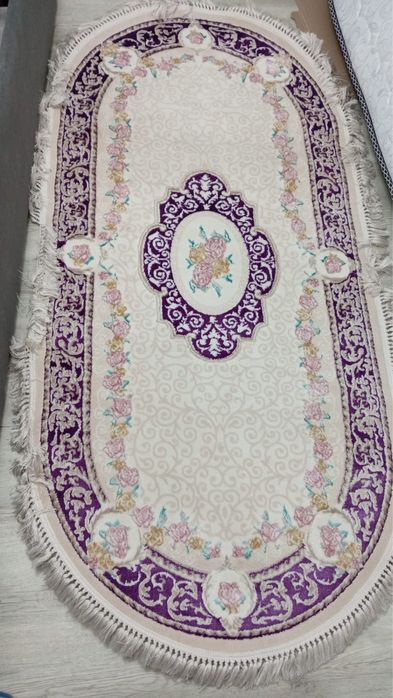 Продам ковер в отличном состоянии