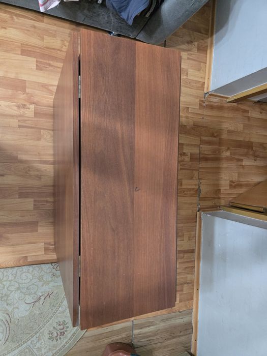 Продам стол-книжка