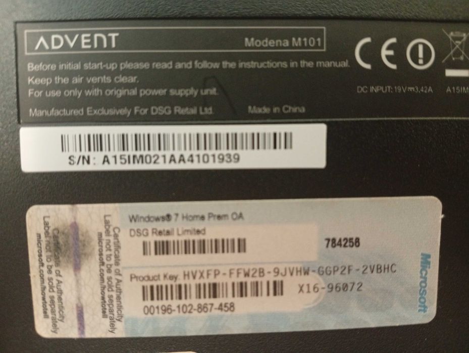 Лаптоп ноутбук Адвент 15,6" win 7