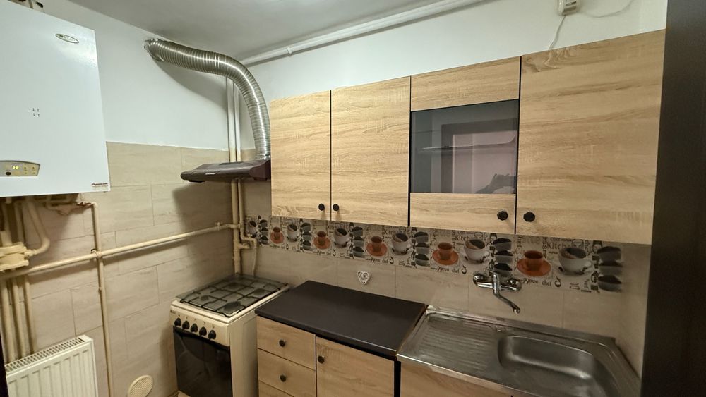 Garsonieră de închiriat zona Dacia