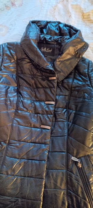 Продаю кожаное пальто