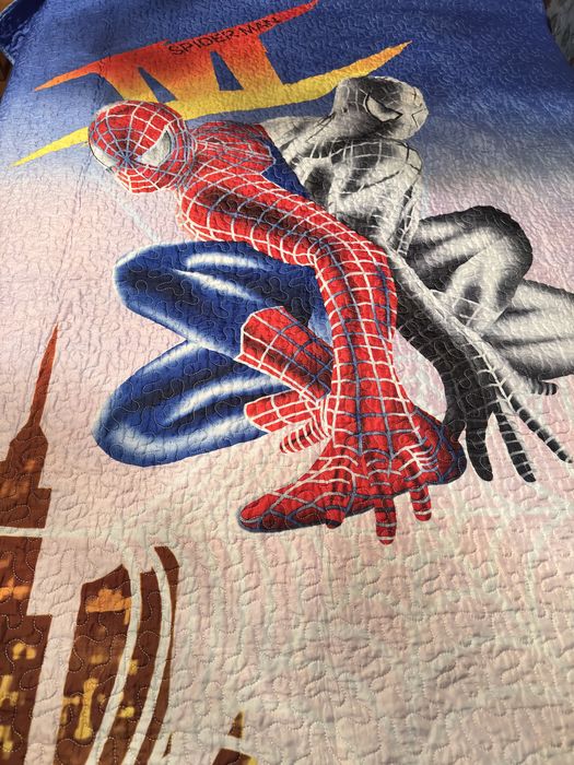 Одеяла и подушки