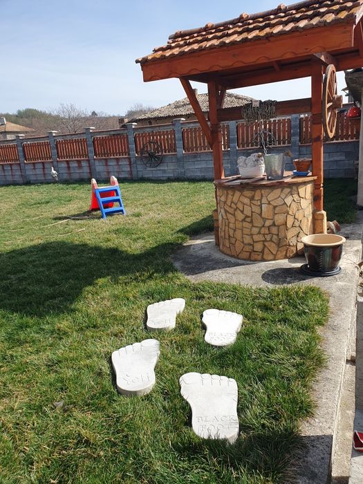 Бетонни крачета 58×33см.