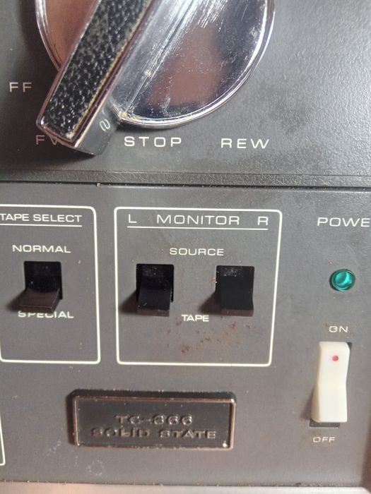 Magnetofon Sony TC 366 defect pe inregistrare