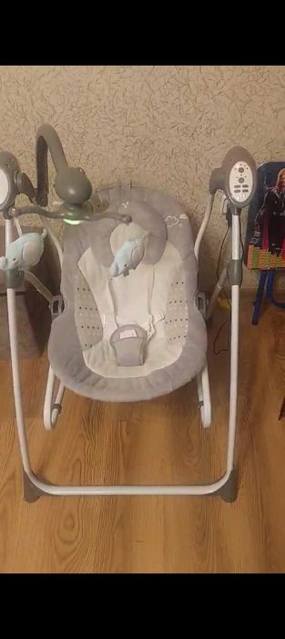 Бебешка електрическа  люлка
