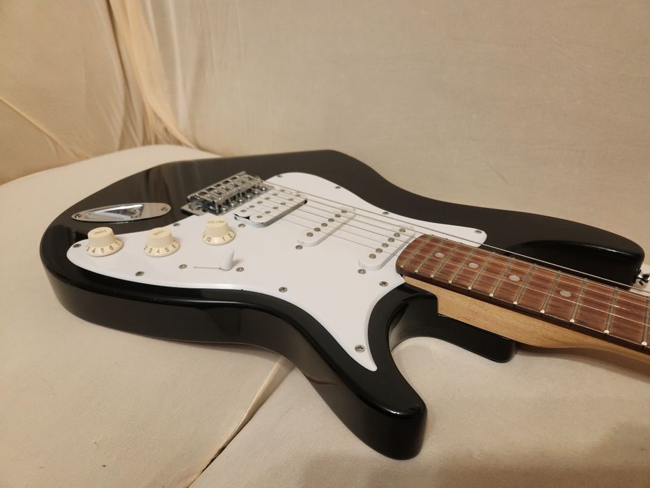 Chitara electrica stratocaster  el Toro
