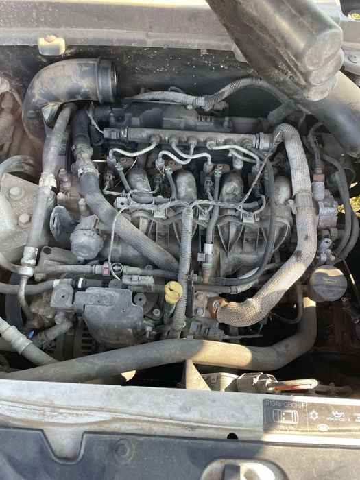 Ланд Ровър Фрилендър 2.2 д автомат и ръчна на части