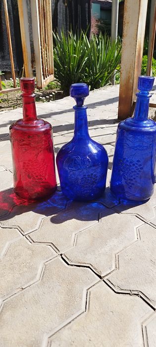 Продам бутыли стеклянные