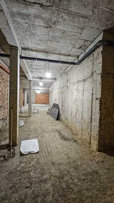 Продава се Склад в Варна, Левски - 65 кв.м за 573 €/кв.м - Снимка #2