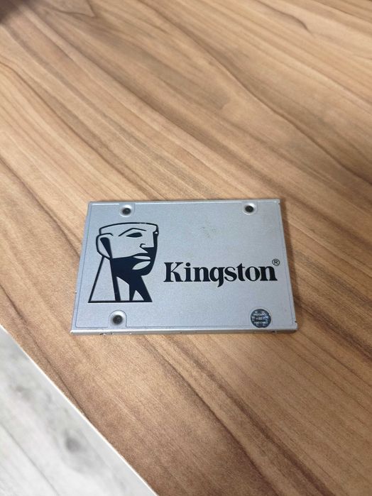SSD диск 120Гб sata
