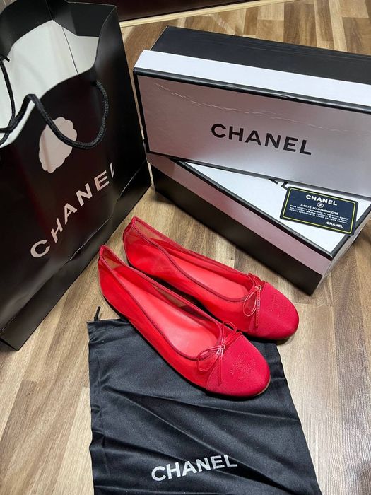 Chanel oyoq kiyim