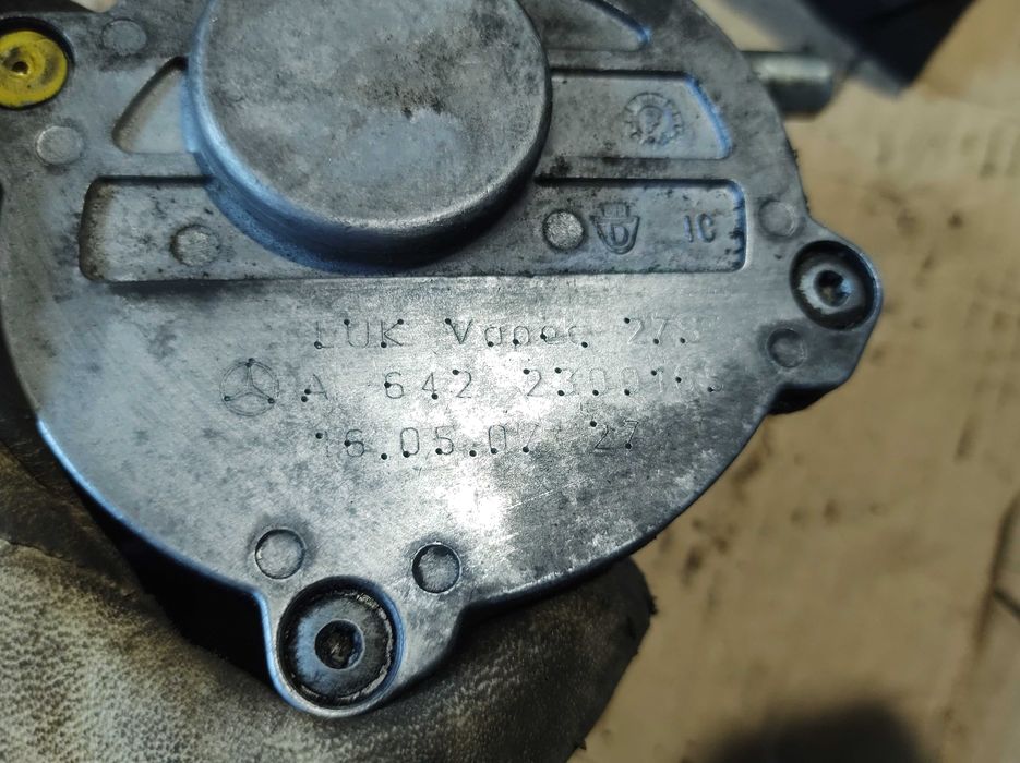 Вакуум Помпа Mercedes E-class W211 E320cdi 224к.с. OE642