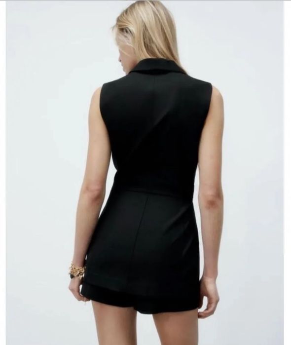 Къс блейзър от Zara