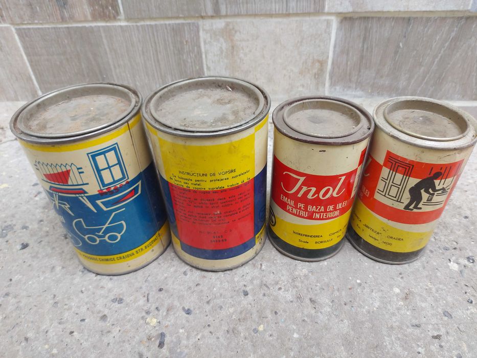 cutii vopsea din perioada comunista