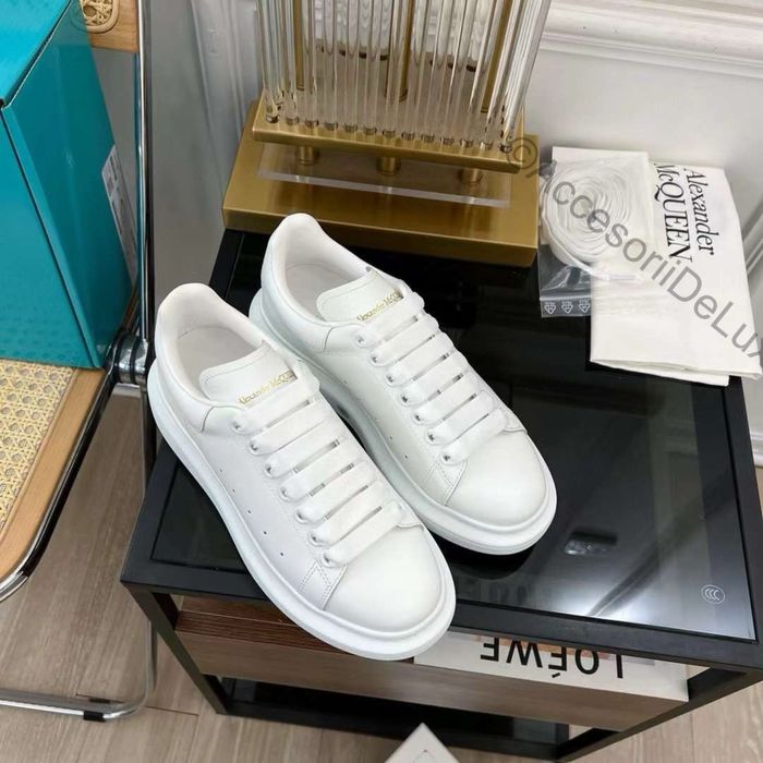 Alexander McQueen White/White Sneakers Full Box Verificare Colet