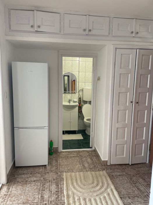 Apartament 2 camere de închiriat