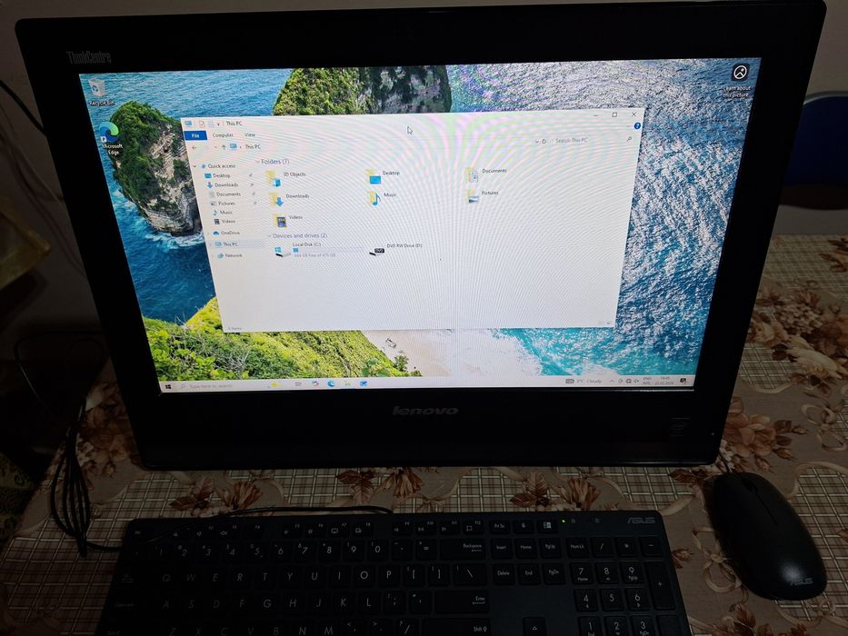 Lenovo All-in-One Win10 E73z sau SCHIMB